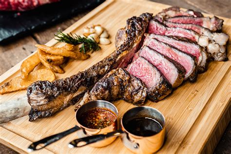 Különböző steak vágások: Fiorentina, Costata, Tomahawk