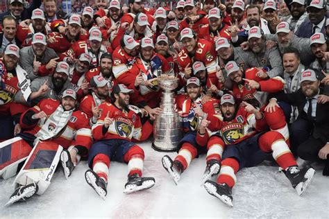 Lord Stanley és az első Stanley Kupa