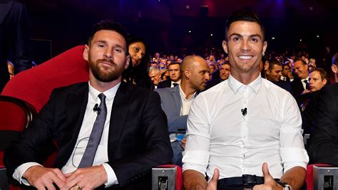 Ronaldo és Romário közös mezben ünneplés