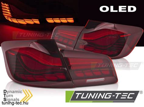 Autók modern LED és OLED fényszórói és hátsó lámpái