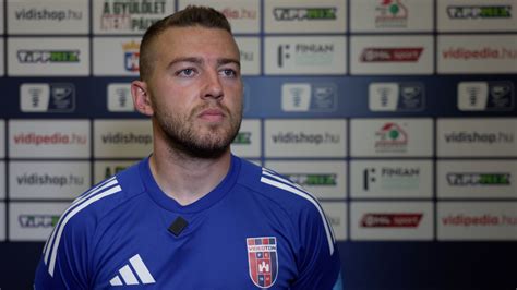 Zsótér Donát az Újpest mezében