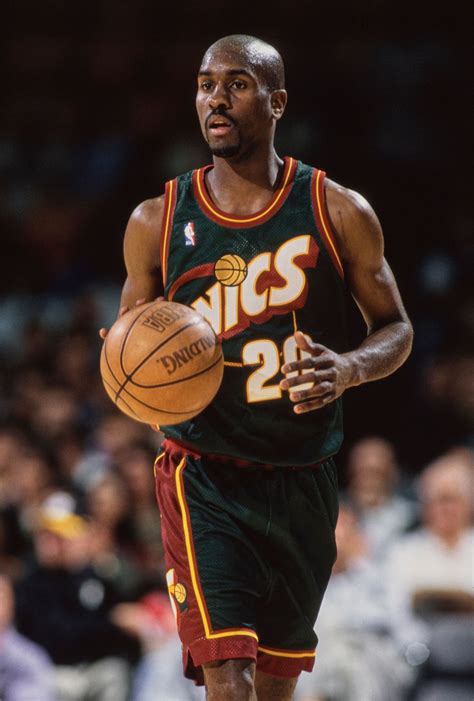 Gary Payton mosolyogva az All-Star gálán