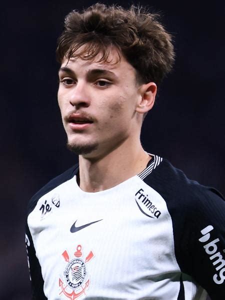 Breno Bidon csele a Corinthians győztes gólja előtt