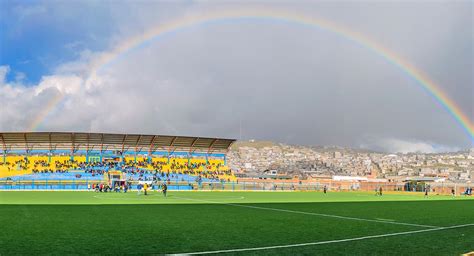 Estadio Daniel Alcides Carrión, Peru