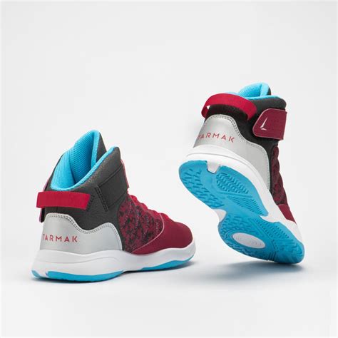 Gyerek kosárlabda cipők talpa