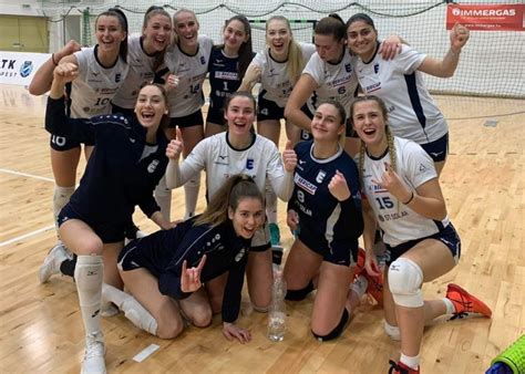A Veszprémi Egyetem SC női röplabdacsapata