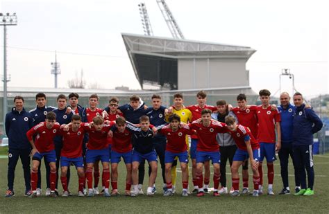 Vasas Akadémia U17 csapatának ezüstérme