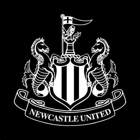 Newcastle United játékosok ünneplik a gólt a Bajnokok Ligájában