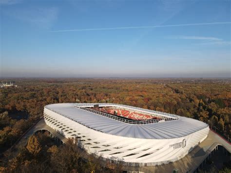 Nagyerdei Stadion kívülről