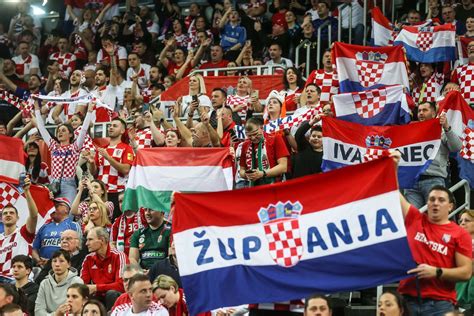 A horvát-magyar kézilabda mérkőzés hangulata Malmőben