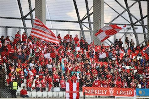 Székely Légió szurkolók a lelátón