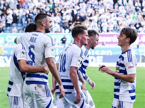 Az MSV Duisburg stadionja meccsnapon