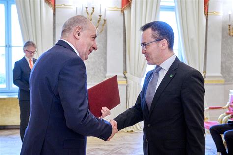Piller Sándor oktatói szerepkörben