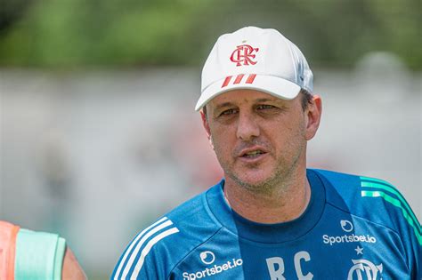 Rogerio Ceni, a Flamengo 2020-as bajnoki sikerének kulcsfigurája