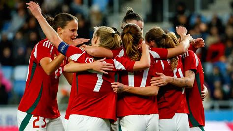 Női válogatott csapatok a FIFA 16-ban
