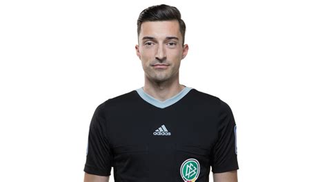 Florian Badstübner játékvezető portréja