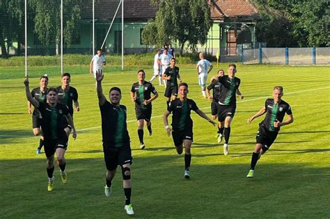 Futballcsapat edzésen