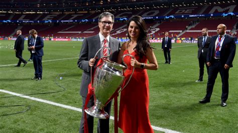 John Henry, a Fenway Sports Group vezetője és a Liverpool FC főtulajdonosa