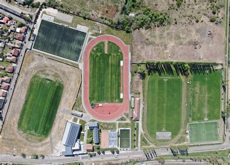 A PVSK sporttelep bejárata és környezetének megújítása