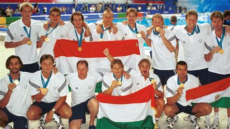 A 2000-es olimpiai döntő mérkőzésének pillanatai