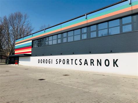 A dorogi sportcsarnok télen, fűtés hiányában