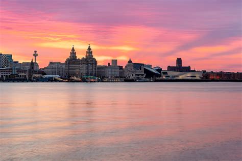 Liverpool waterfront látképe