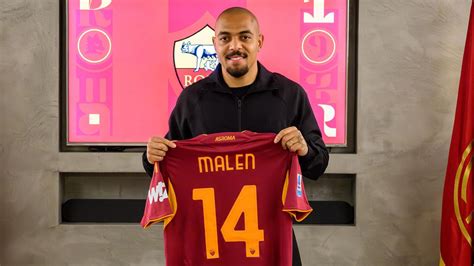 Donyell Malen az AS Roma mezében