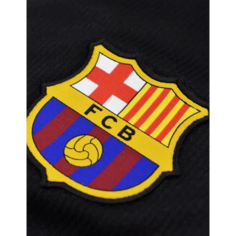 Az FC Barcelona címere és történeti áttekintése