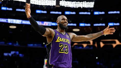 LeBron James történelmi pontrekordot dönt