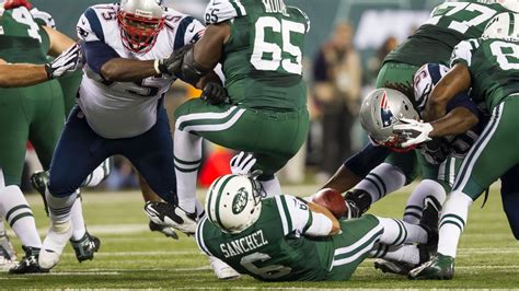 Mark Sanchez buttfumble pillanatképe a New England Patriots elleni mérkőzésen