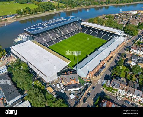 A Craven Cottage stadion légi felvétele meccs közben