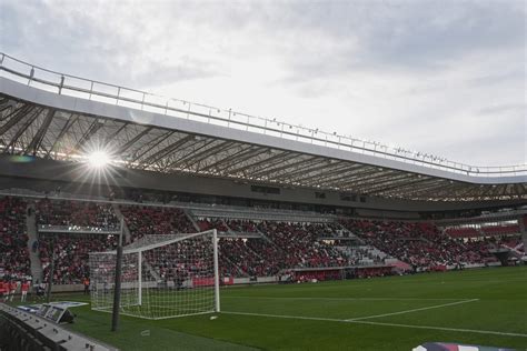 Zárt kapus stadion