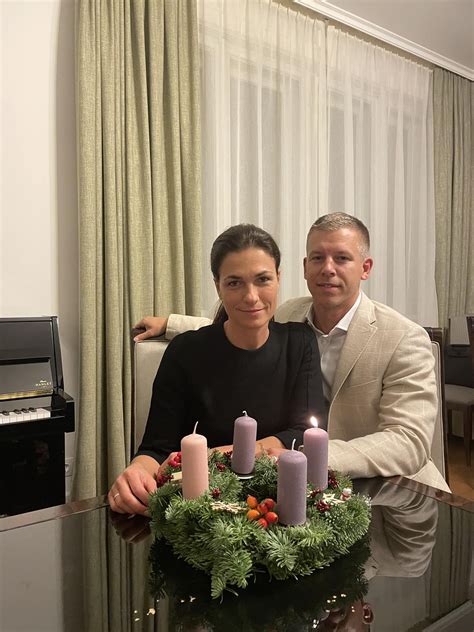 Bajzát Péter portréja futballmezben