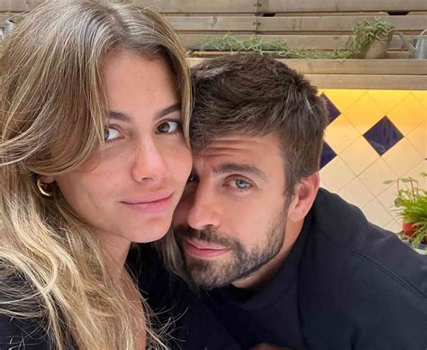 Gerard Piqué és új barátnője, Clara Chia Marti