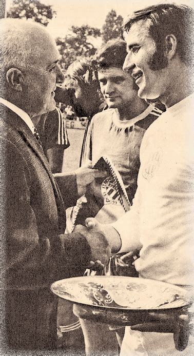 Géczi István és Müller Sándor az 1974-es avatómeccsen