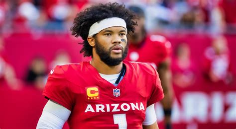 Kyler Murray irányító akcióban