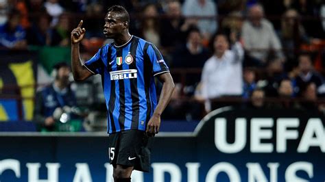 Mario Balotelli fiatalon az Inter mezében