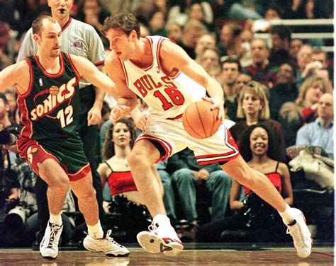 Dávid Kornél Chicago Bulls edzőtáborban, Michael Jordan társaságában
