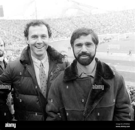 Franz Beckenbauer és Gerd Müller a Bajnokcsapatok Európa Kupájával