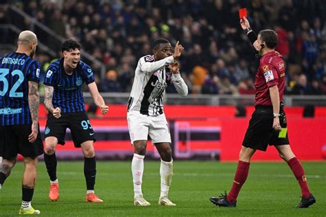 Pierre Kalulu kiállítása az Inter elleni mérkőzésen