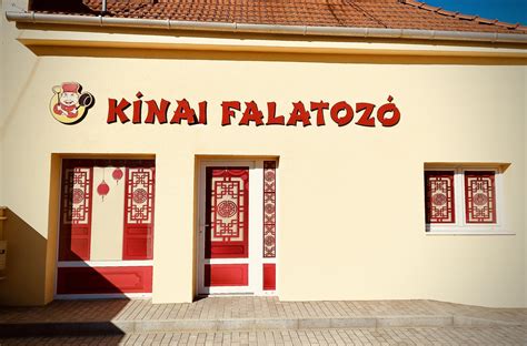Kínai cu-kü játékosok ábrázolása