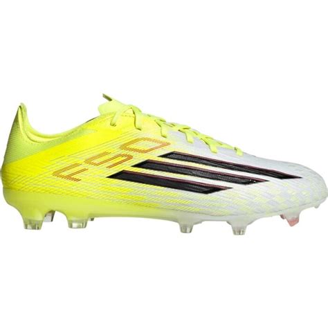 Férfi adidas futballcipő