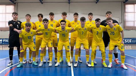 Astra Futsal U19 csapatának bajnoki ünneplése és csoportképe