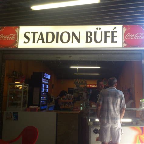 Stadion büfé és repohár