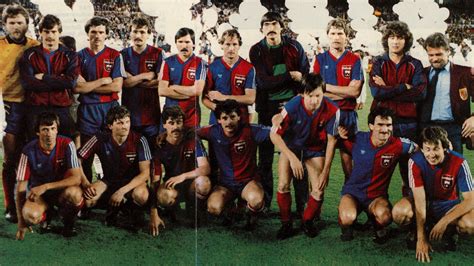 Tiszakanyári futballcsapat címere