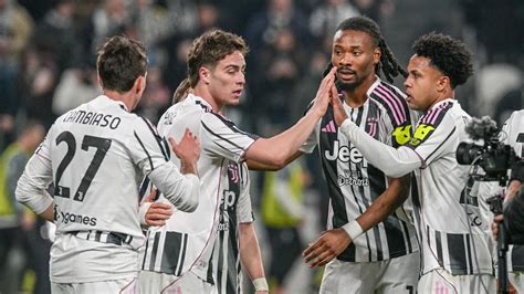 A Juventus korai csapata a Piazza d’Armi pályán