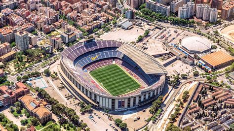 FC Barcelona címere és stadionja