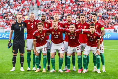 Korabeli fotó a magyar válogatottról vagy egy korai futballmérkőzésről