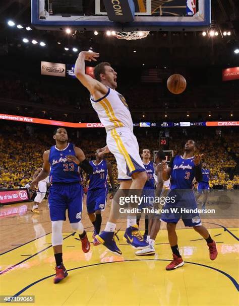 David Lee, a Warriors kulcsembere akcióban