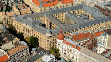 A Budapesti Katonai Törvényszék épülete